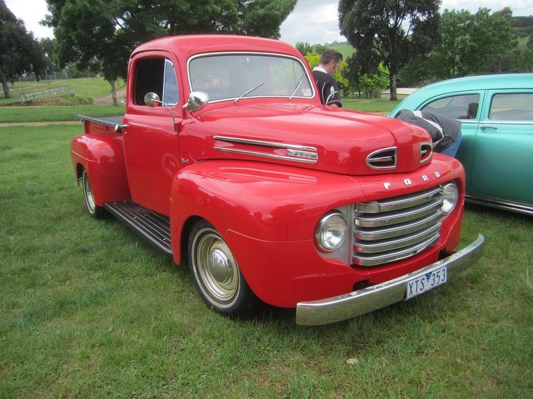 01_Ford-F150_1953.jpg