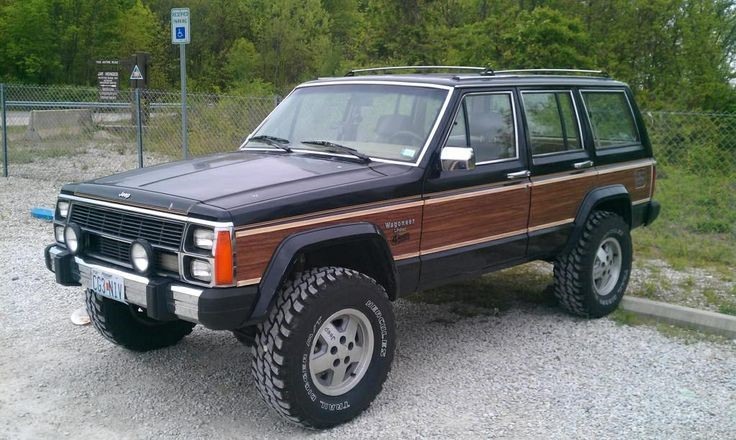 04_Cherokee_XJ_Wagoneer.jpg